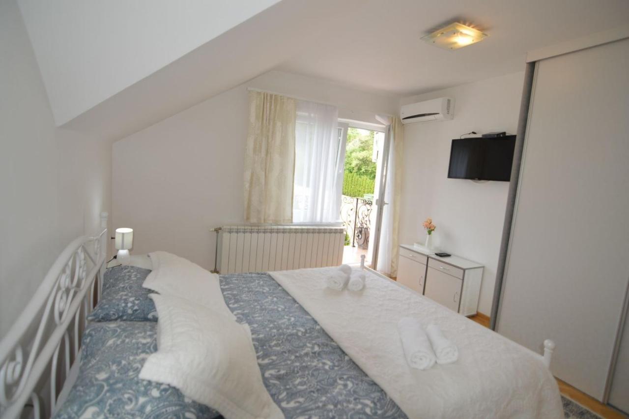 Suncani Breg Apartments Vrdnik Exterior photo