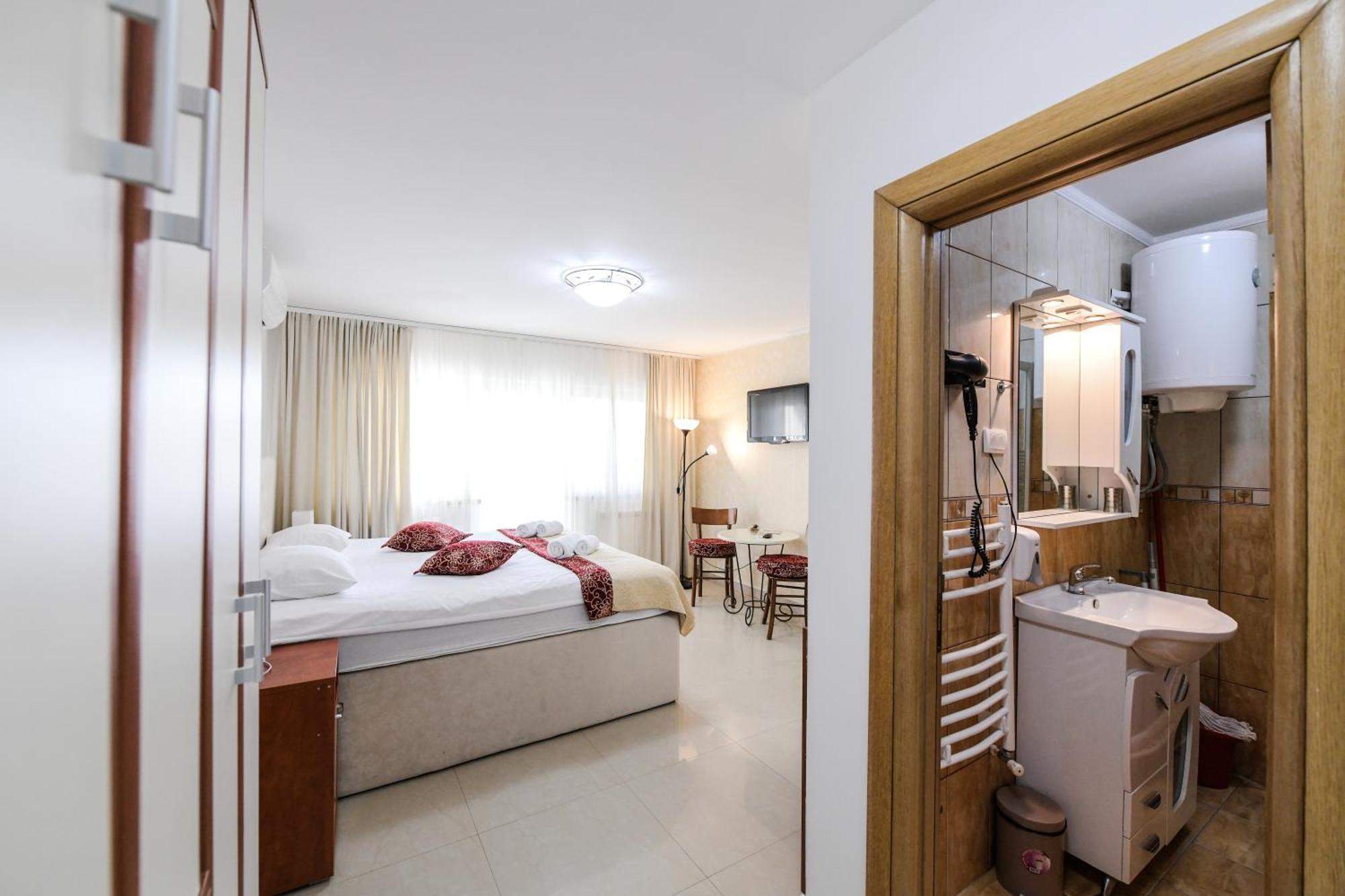 Suncani Breg Apartments Vrdnik Room photo