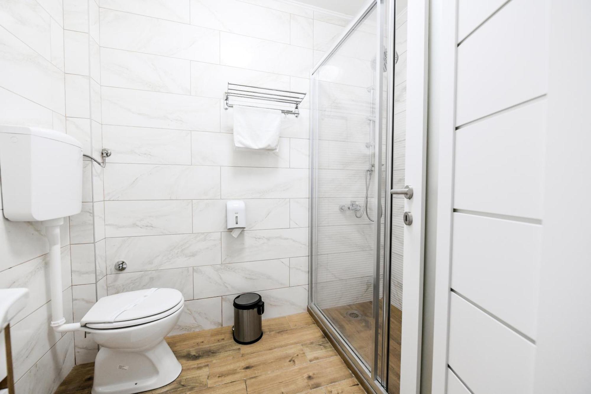 Suncani Breg Apartments Vrdnik Room photo